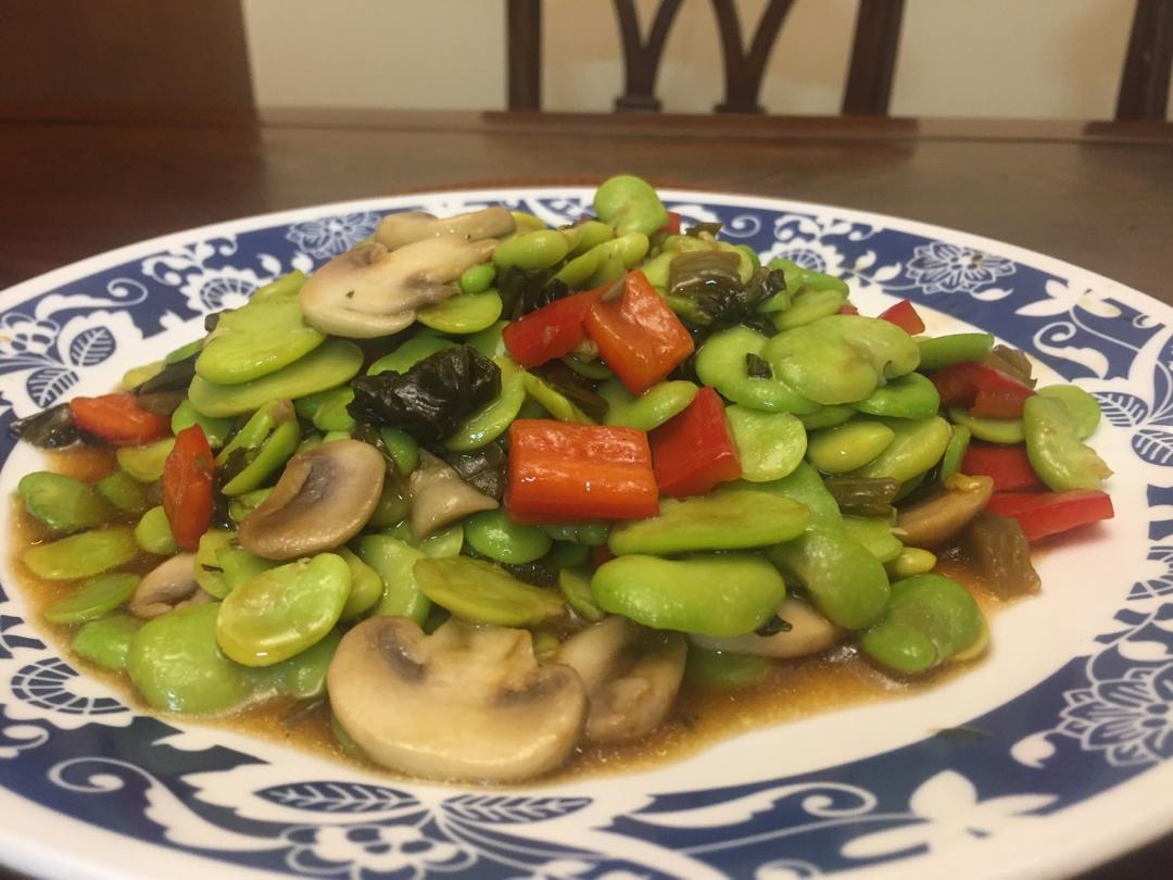 蘑菇鲜蚕豆