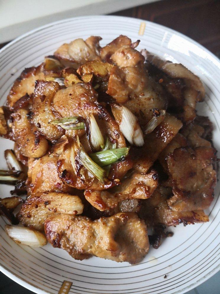 wyc美食宝宝做的秘制煎烧五花肉