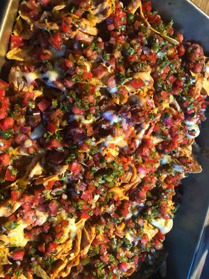 【party dish派对小食】鸡肉培根nachos墨西哥玉米片的做法 步骤6