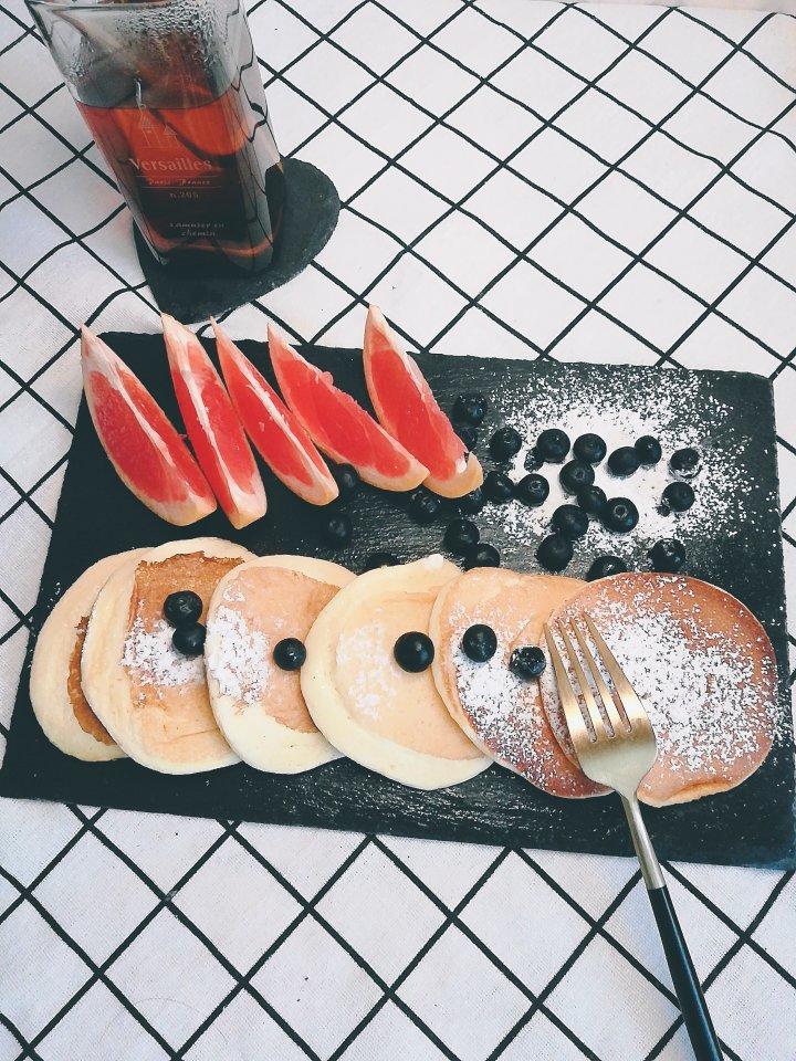 舒芙蕾厚松饼，一口融化你的心！