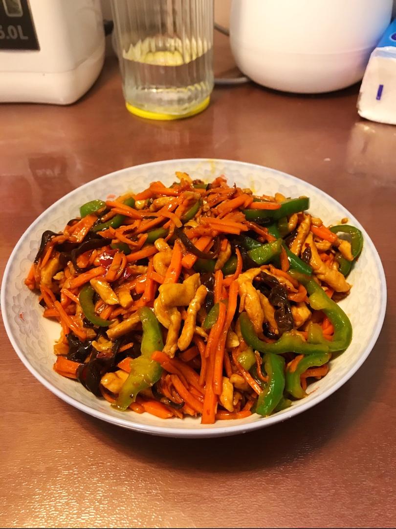 超好吃的鱼香肉丝（做法相当简单，一看就会）