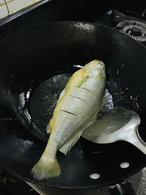 红烧黄花鱼（老爸厨子亲传秘方）的做法 步骤3