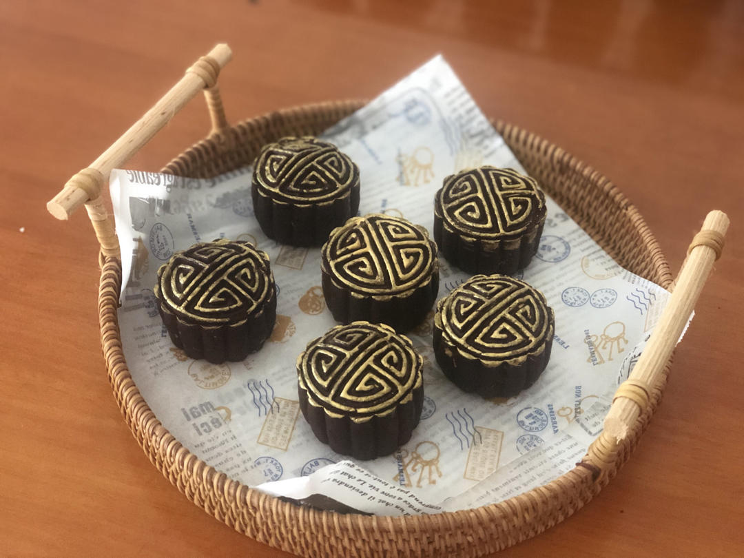 黑糖摩卡奶香椰蓉蔓越莓月饼