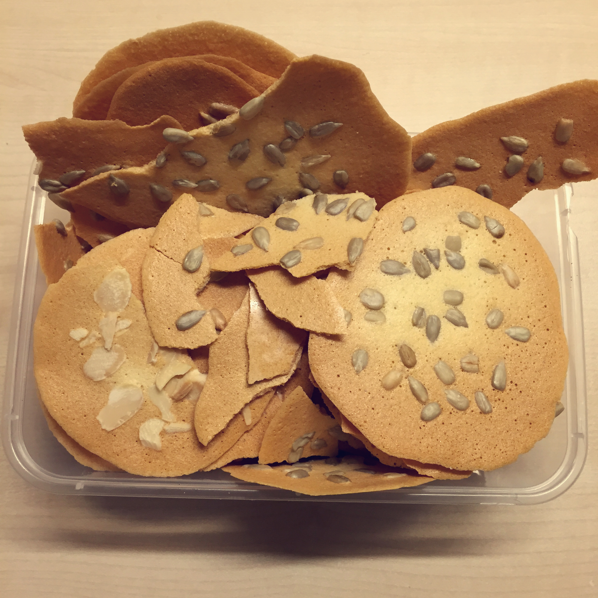 剩余蛋清好去处——杏仁薄饼