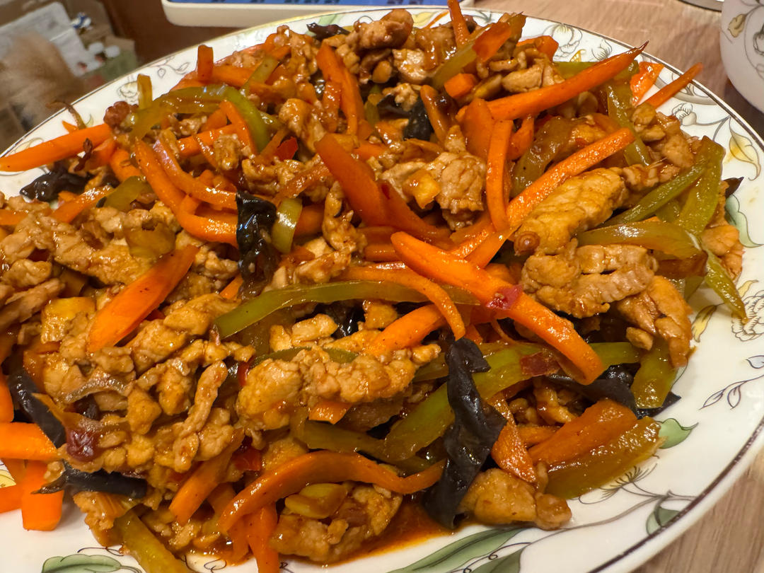 超级简单的【鱼香肉丝】附万能鱼香酱汁