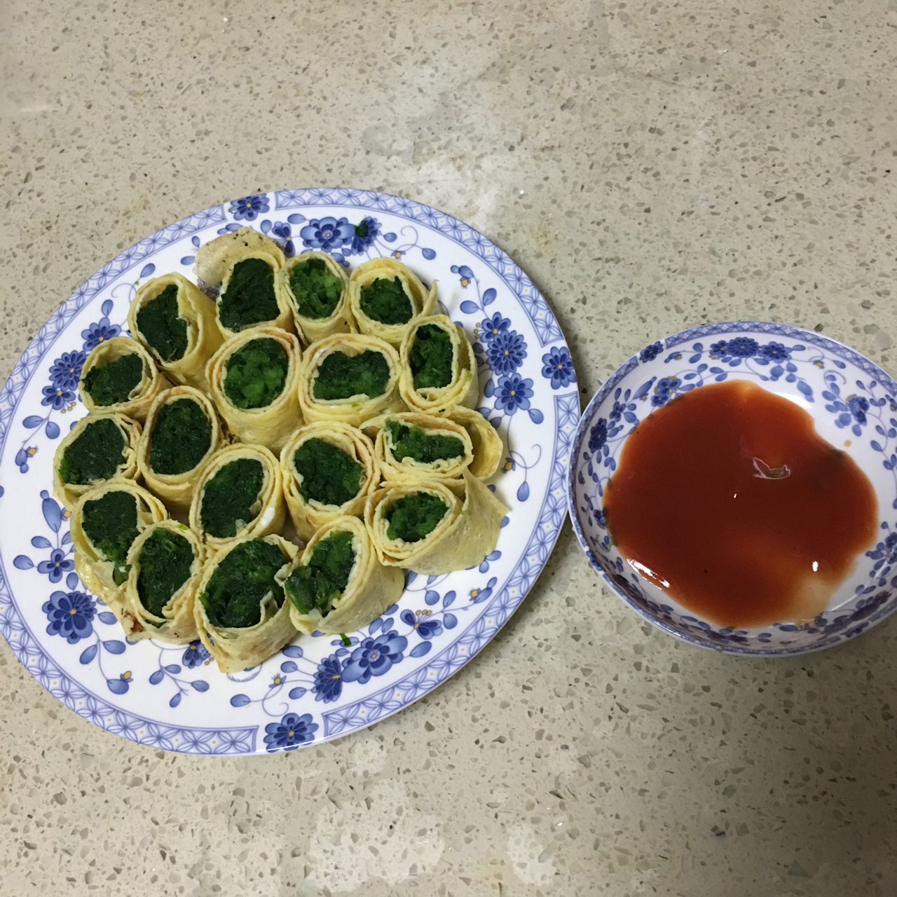 好吃又简单的鸡蛋菠菜卷