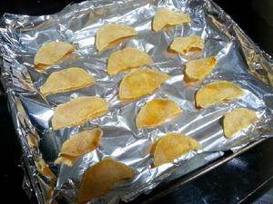 （无油烘焙）无油红薯片的做法 步骤5