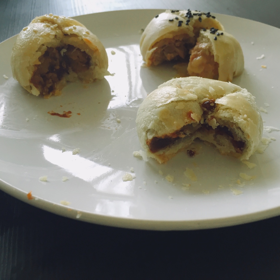 泳式鲜肉榨菜月饼