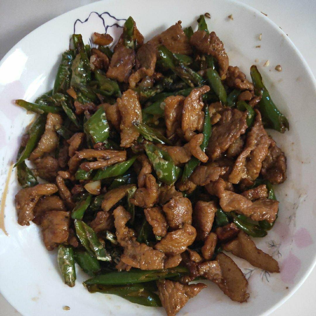 农家小炒肉【记忆中勾魂的油汤】