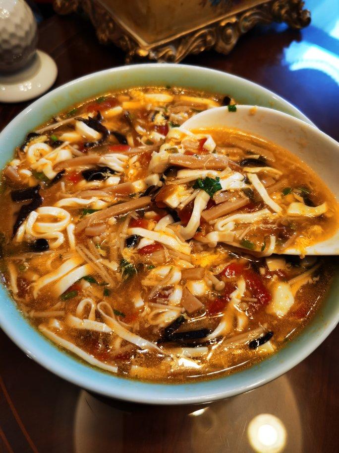 麦麦兔85做的家常酸辣汤