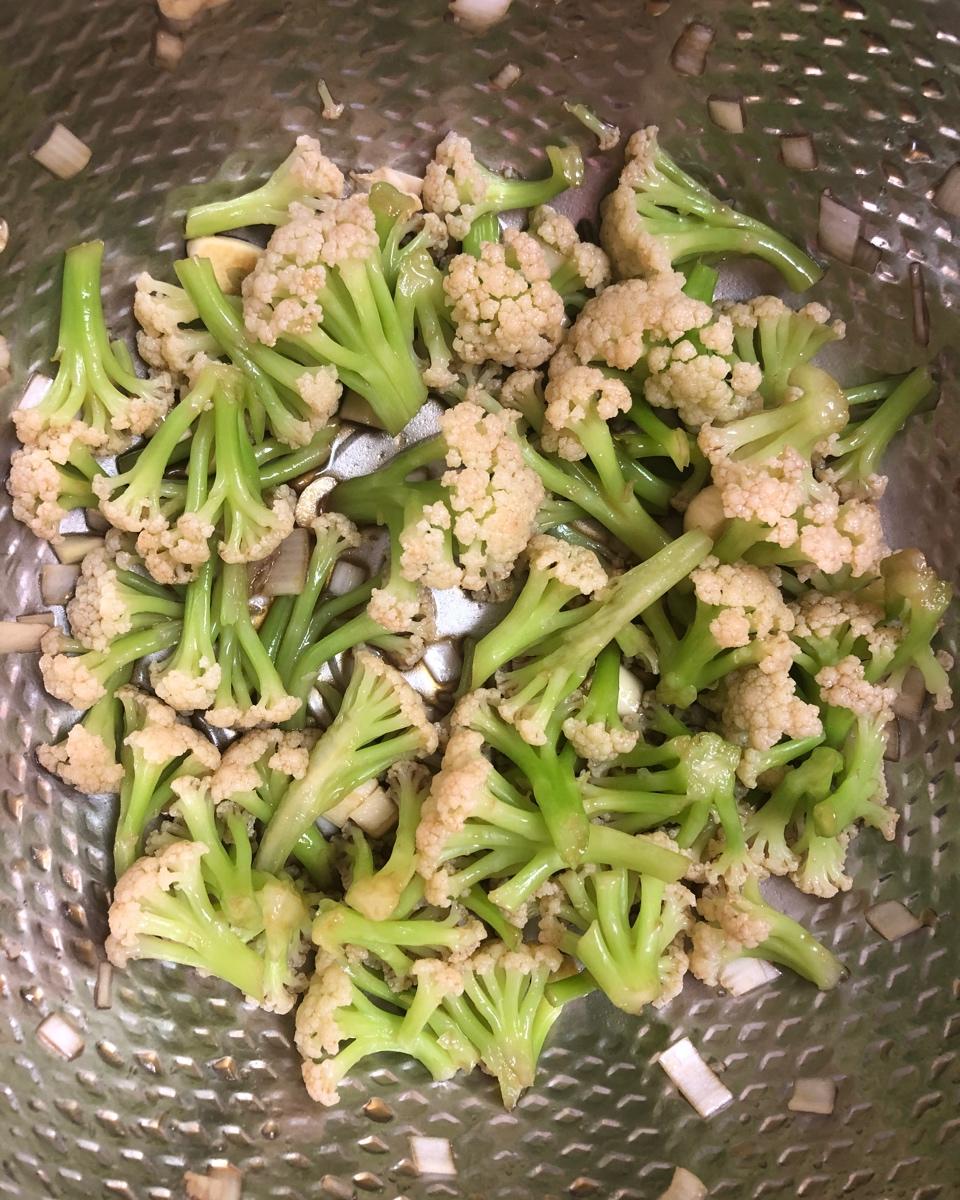 凉拌菜花，开胃好味，下饭好菜！