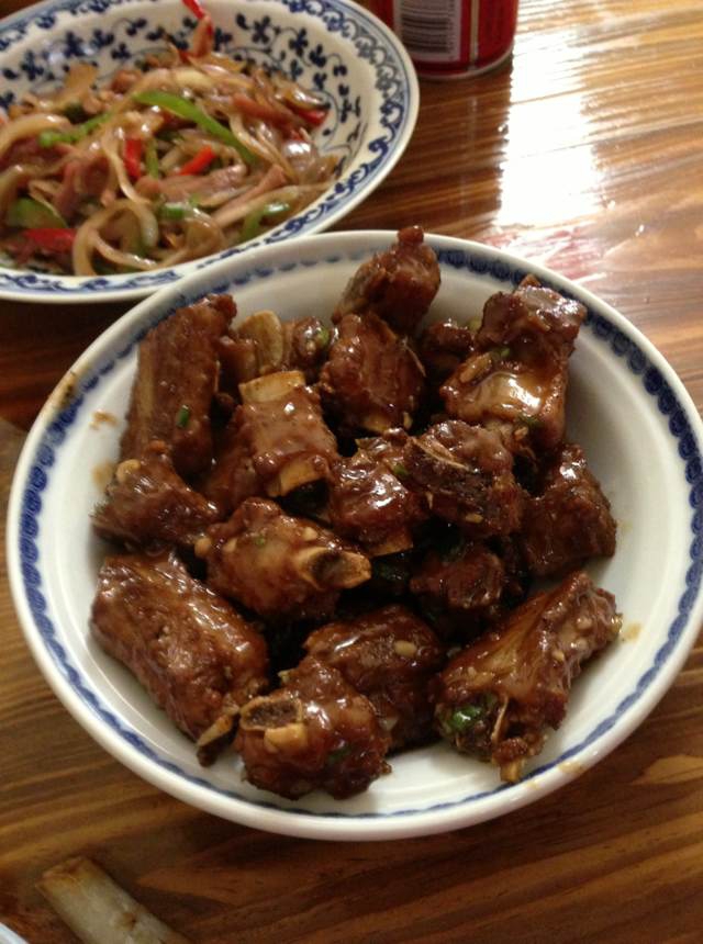 红烧排骨