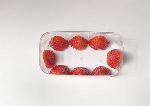 草莓奶油盒子蛋糕的做法 步骤11
