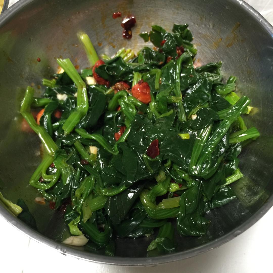 果仁菠菜