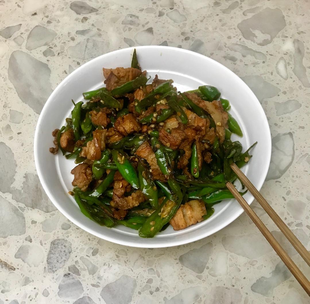 农家小炒肉【记忆中勾魂的油汤】