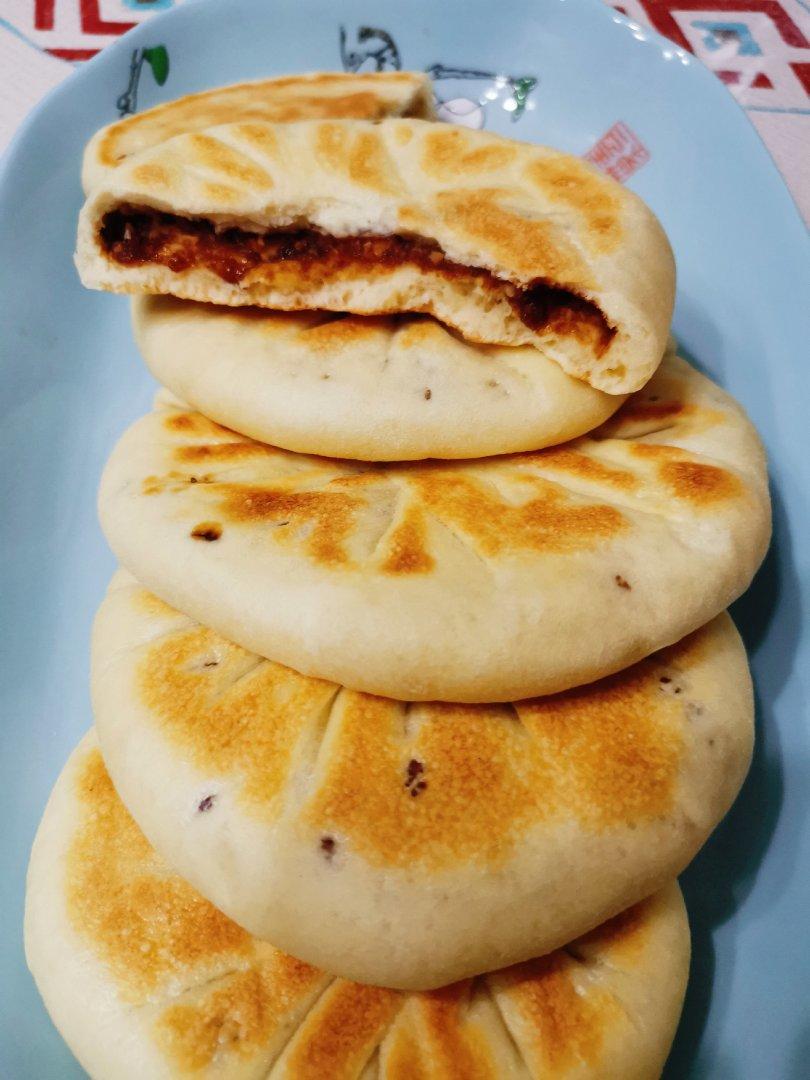 只喂晓渔做的超好吃的红糖烙饼