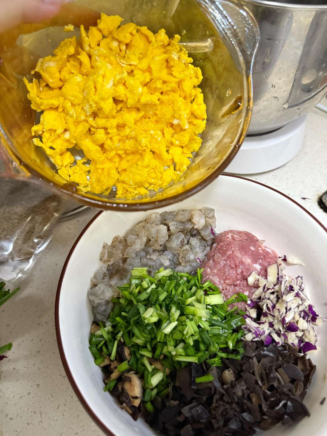 三鲜虾仁饺子