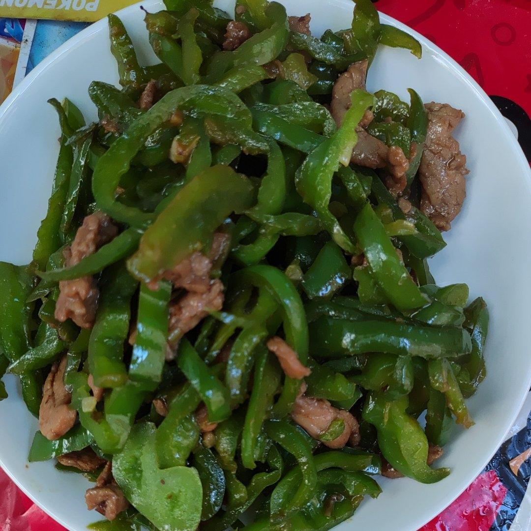 青椒炒肉丝