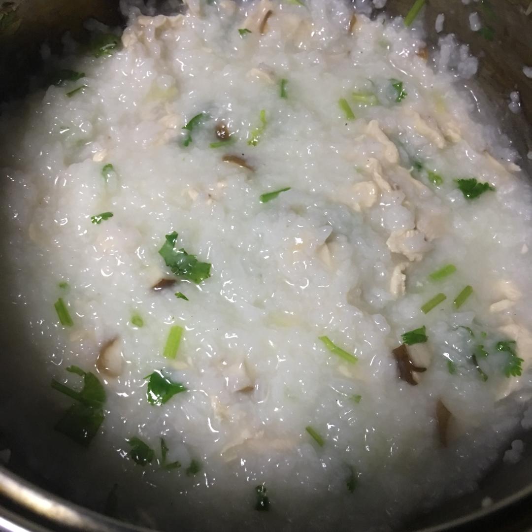 香菇鸡肉粥