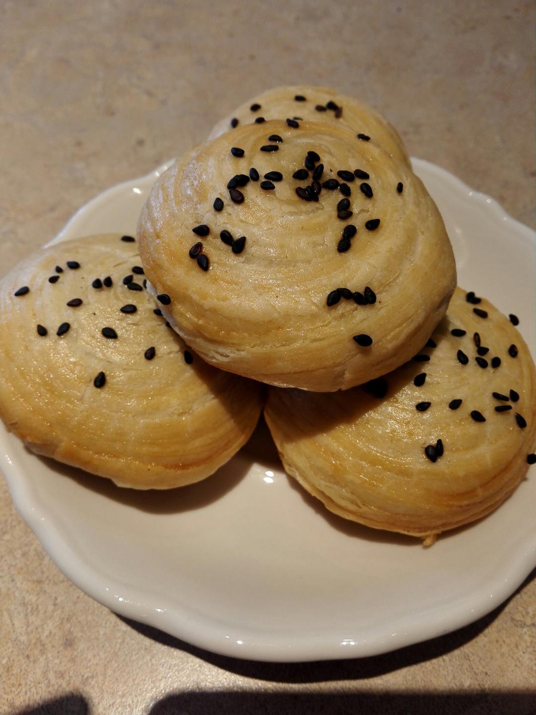 酥皮肉松饼