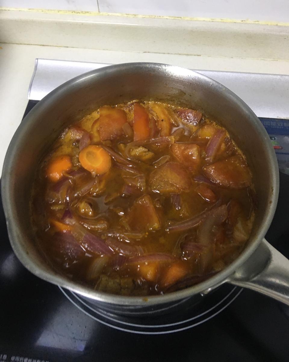 番茄土豆炖牛腩