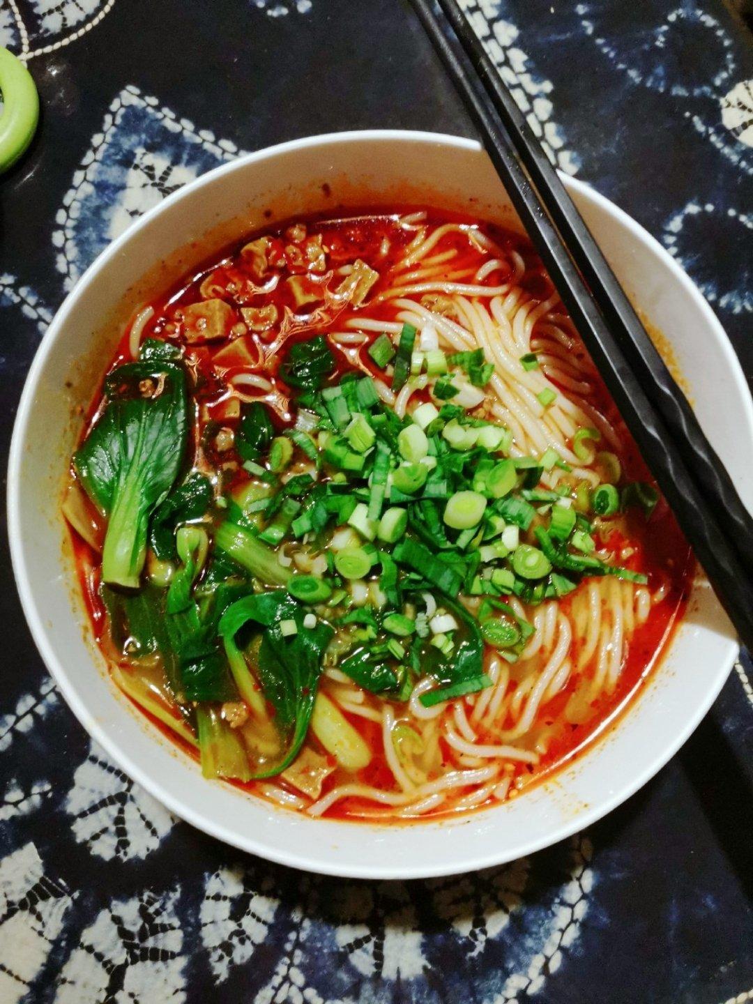 米线精髓之豆干肉酱