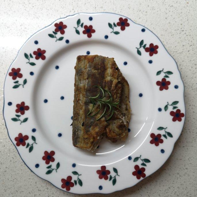 【香煎带鱼】附送超多煎鱼技巧~