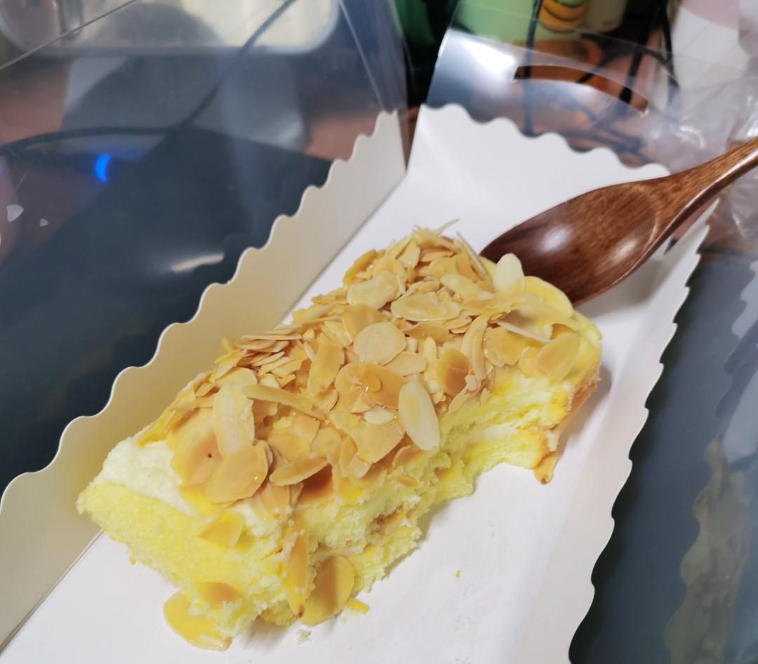 老式咸奶油蛋糕