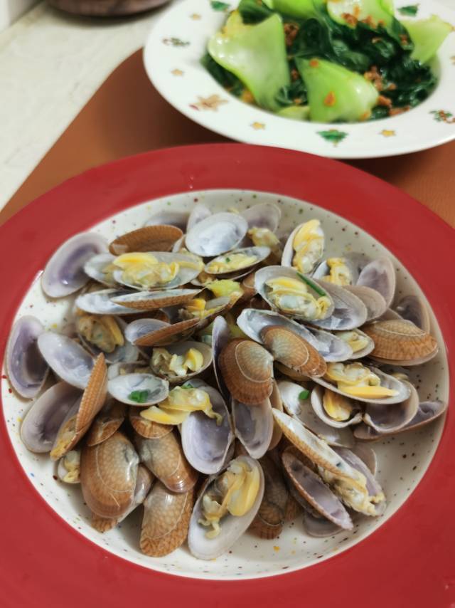 爆炒花甲（保留鲜味，不焯水的做法）