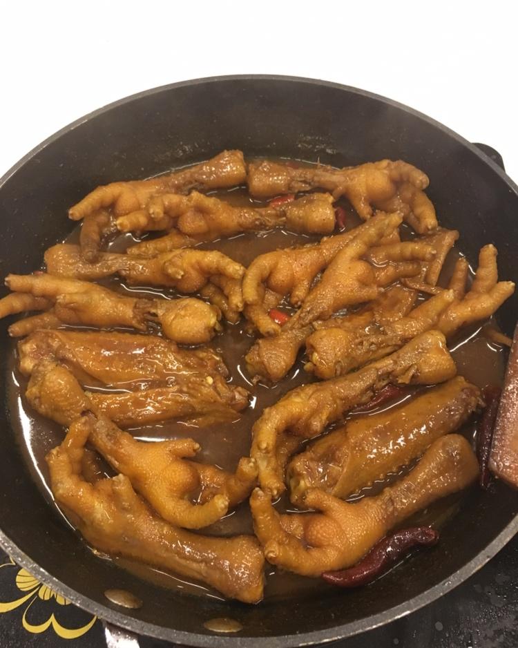 秘制十三香鸡爪