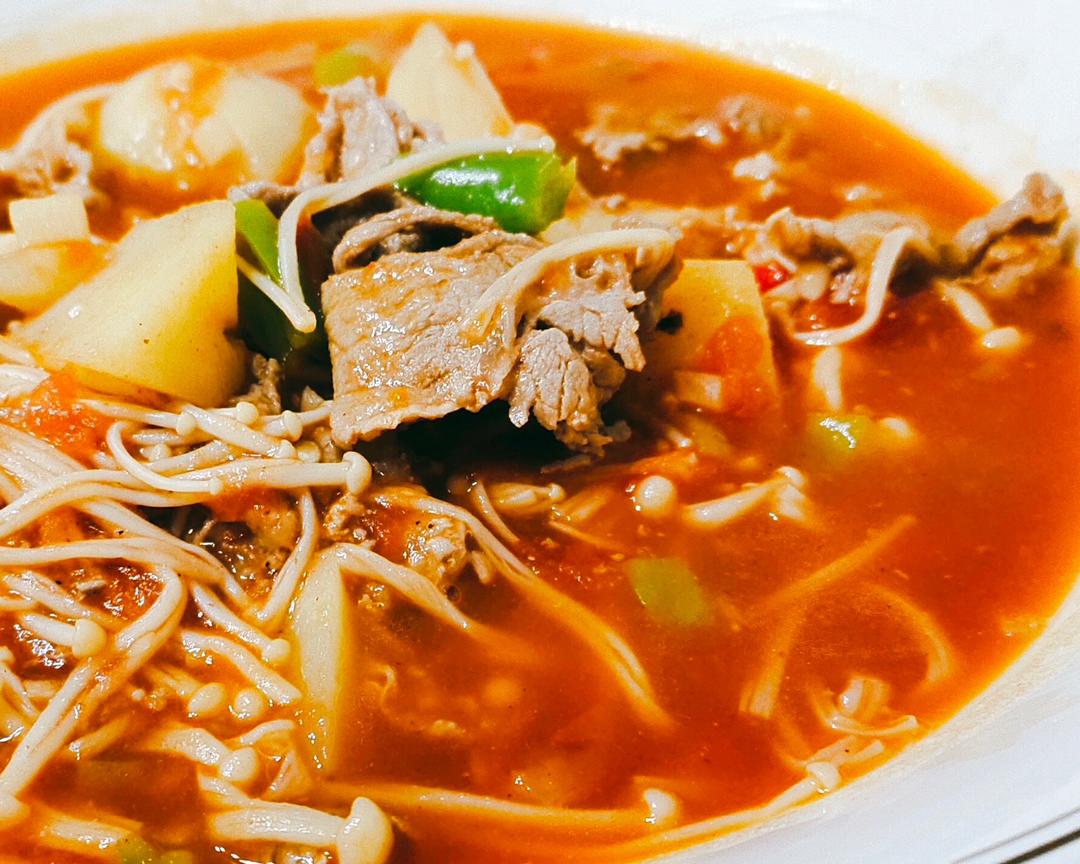 ～今日🆕菜谱～
「零失败」番茄酸汤肥牛