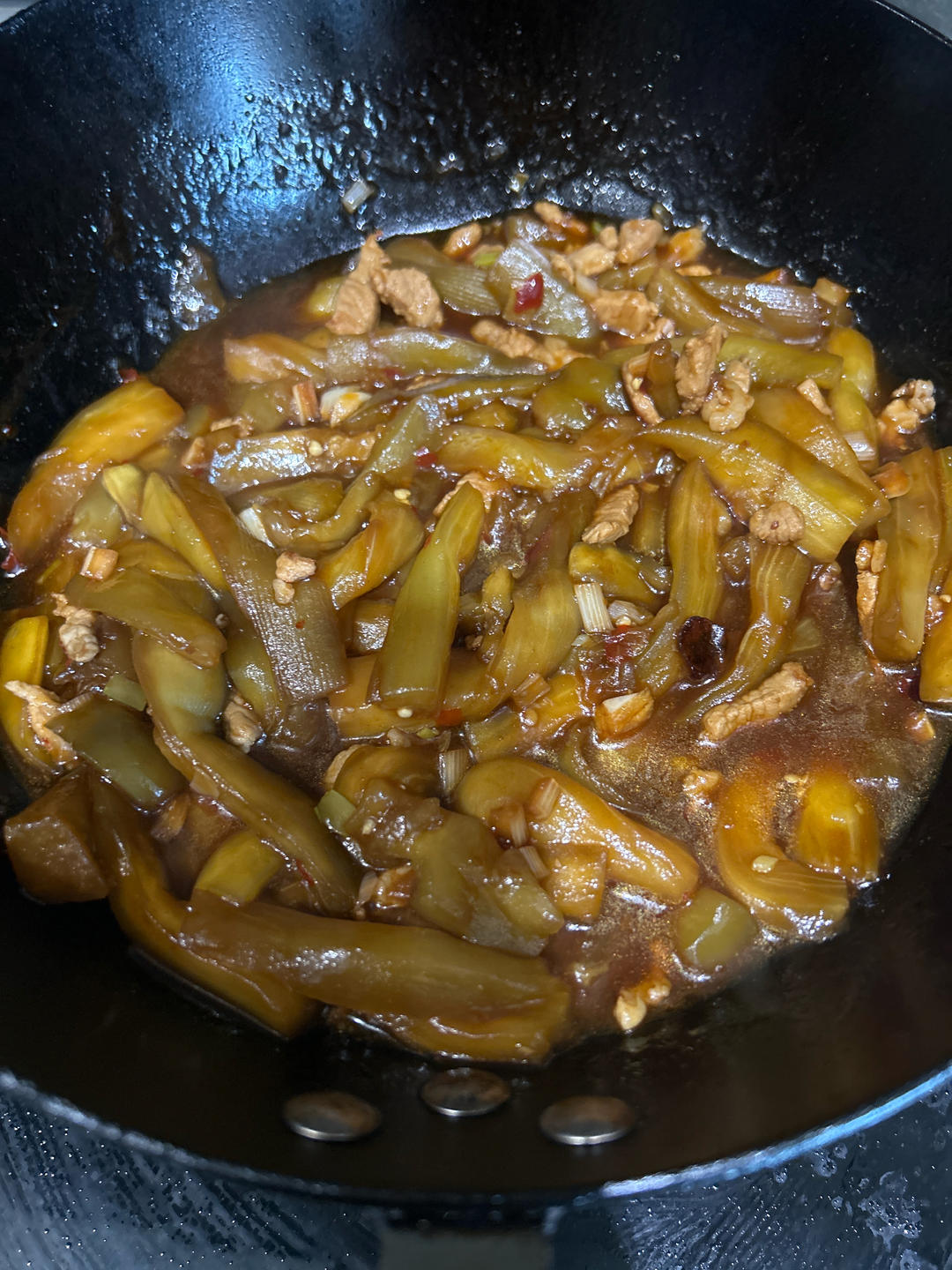 开胃下饭菜！巨简单的家常鱼香茄子煲