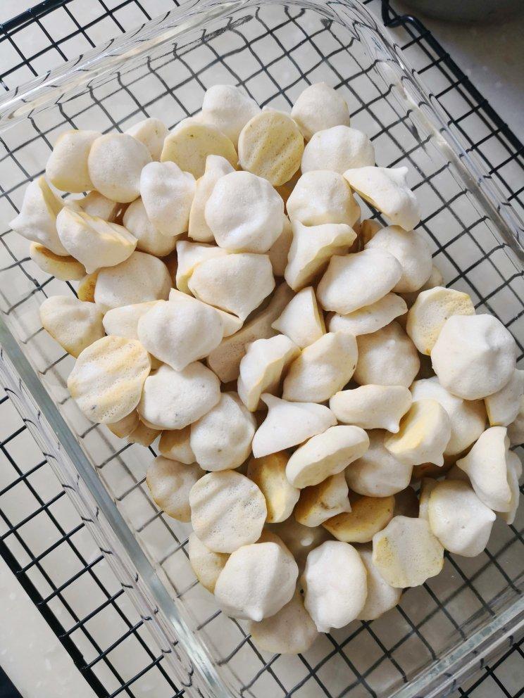 百分之九十九成功的专业版火龙果溶豆做法附蛋白霜打发视频