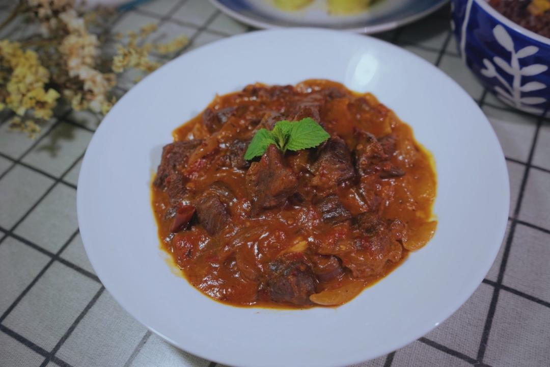 匈牙利烩牛肉