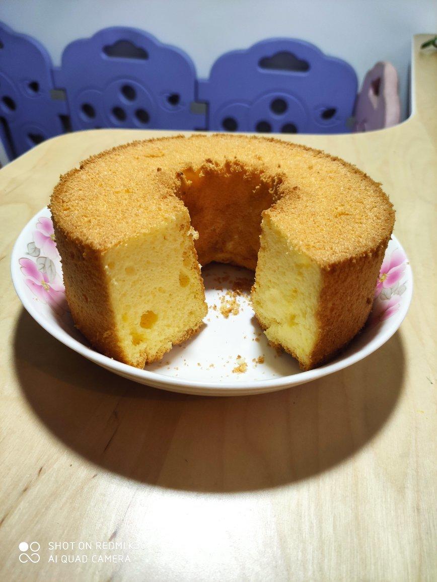 超简单完美戚风蛋糕（6寸2蛋）附打发、翻拌、脱模视频
