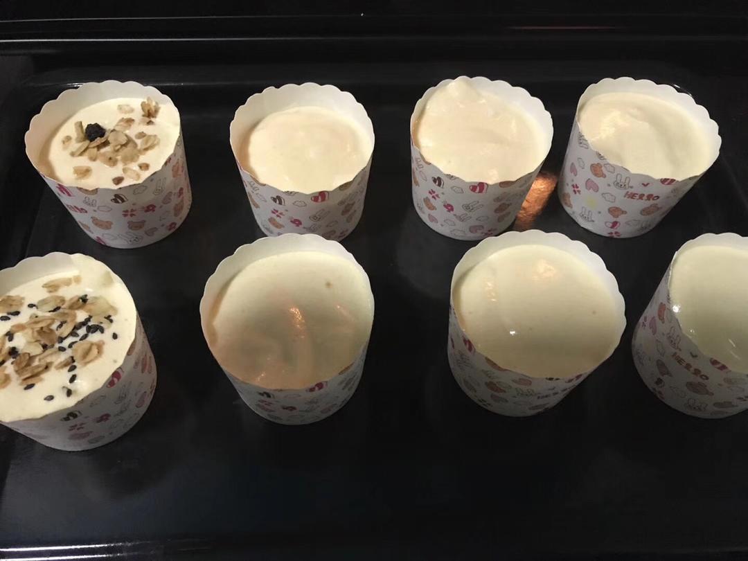 不回缩杯子蛋糕cupcake
