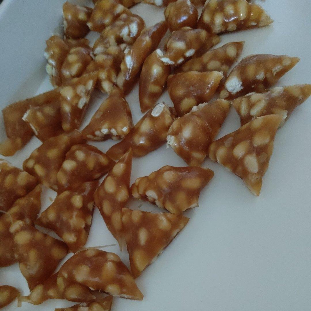 好吃到停不下来的松仁粽子糖