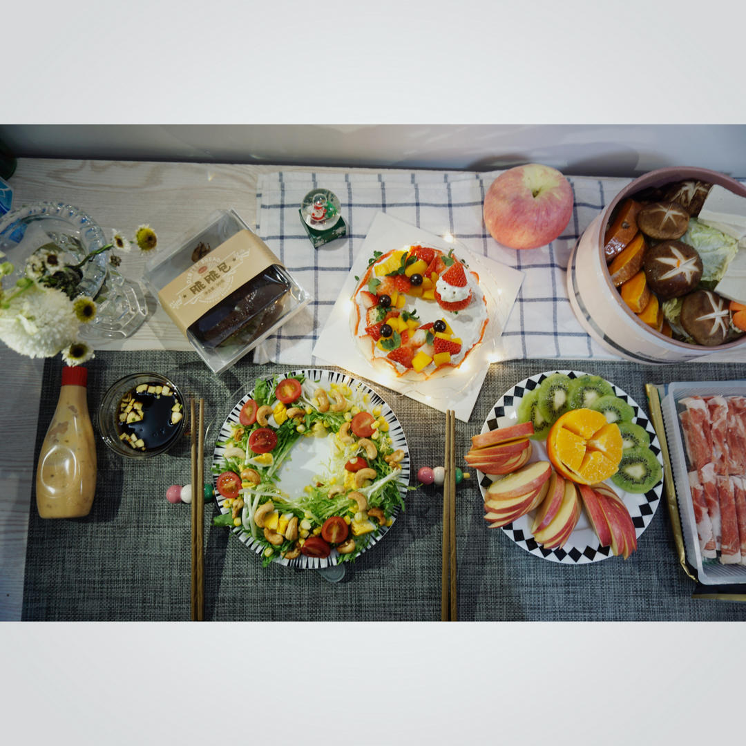 圣诞蔬菜花环沙拉