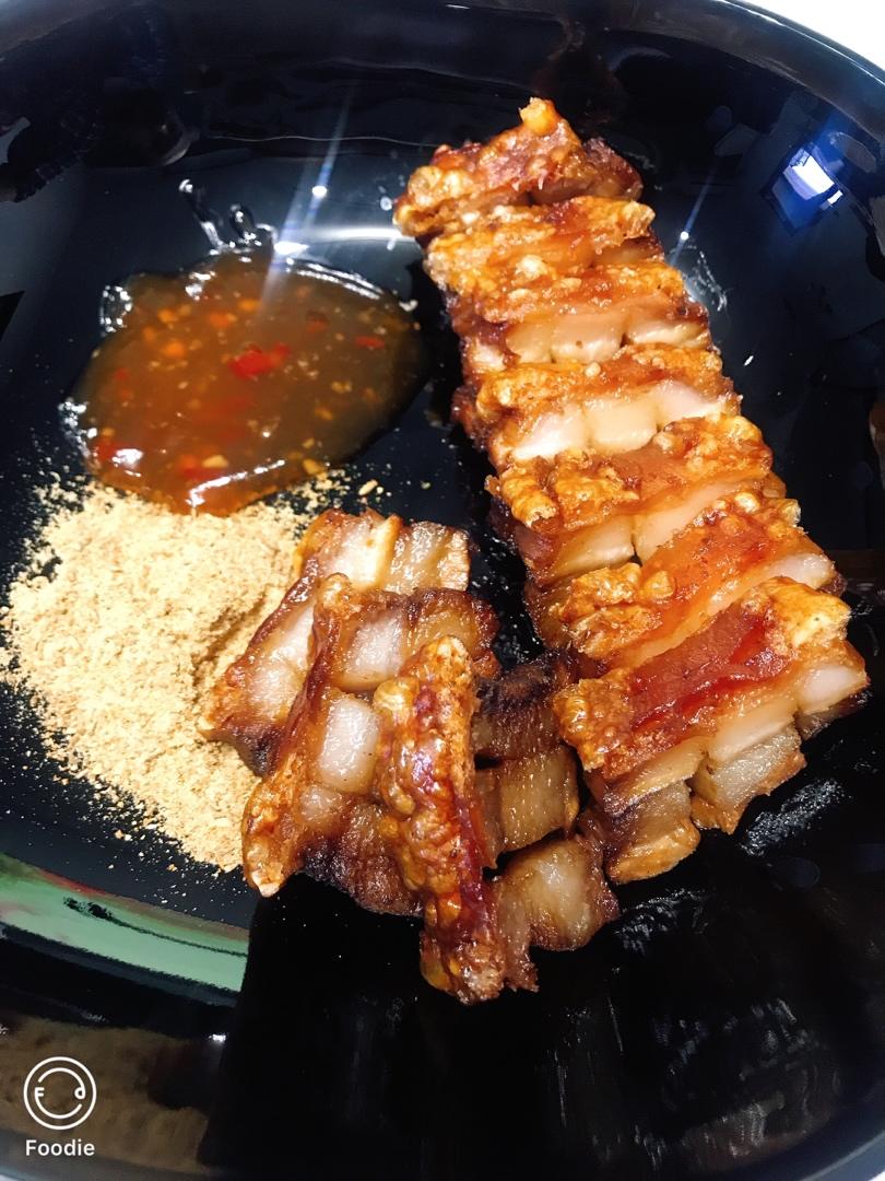 网红脆皮五花肉，吃一口不会胖十斤