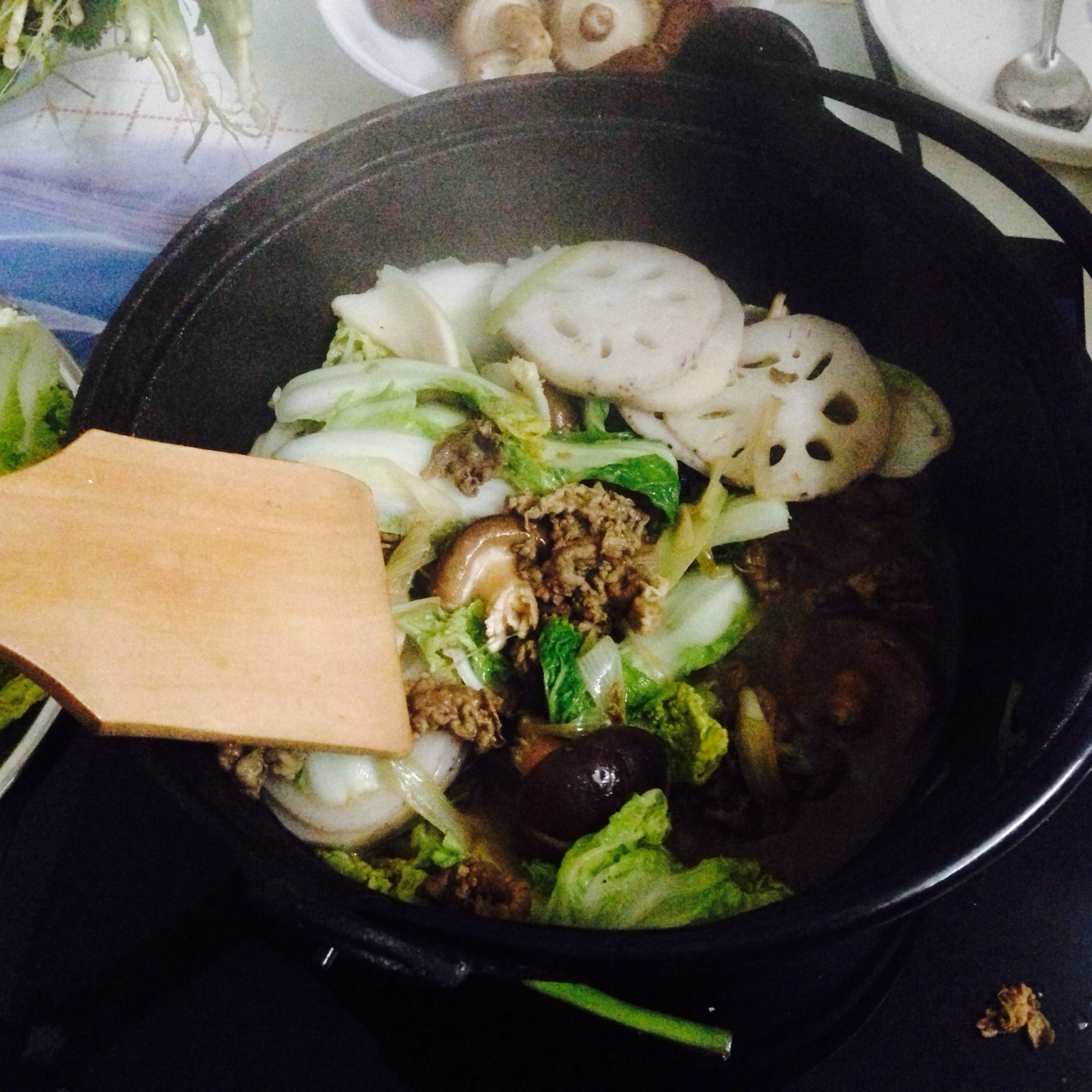 寿喜烧（日式牛肉锅）