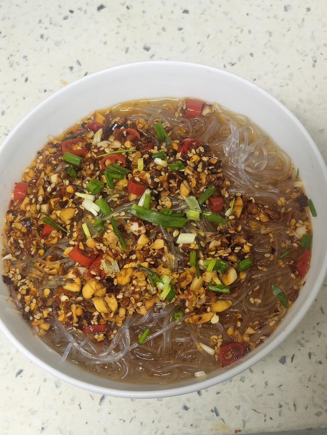 自制销魂酸辣粉丝❗️酸酸辣辣超级过瘾