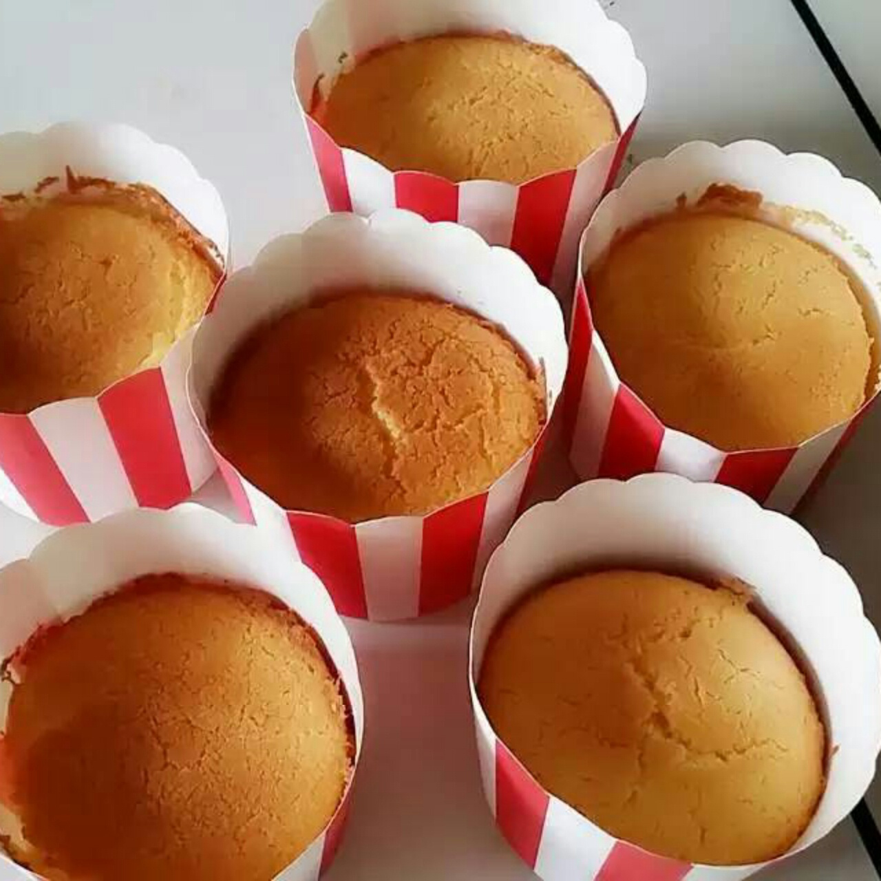 奶香迷你蛋糕仔