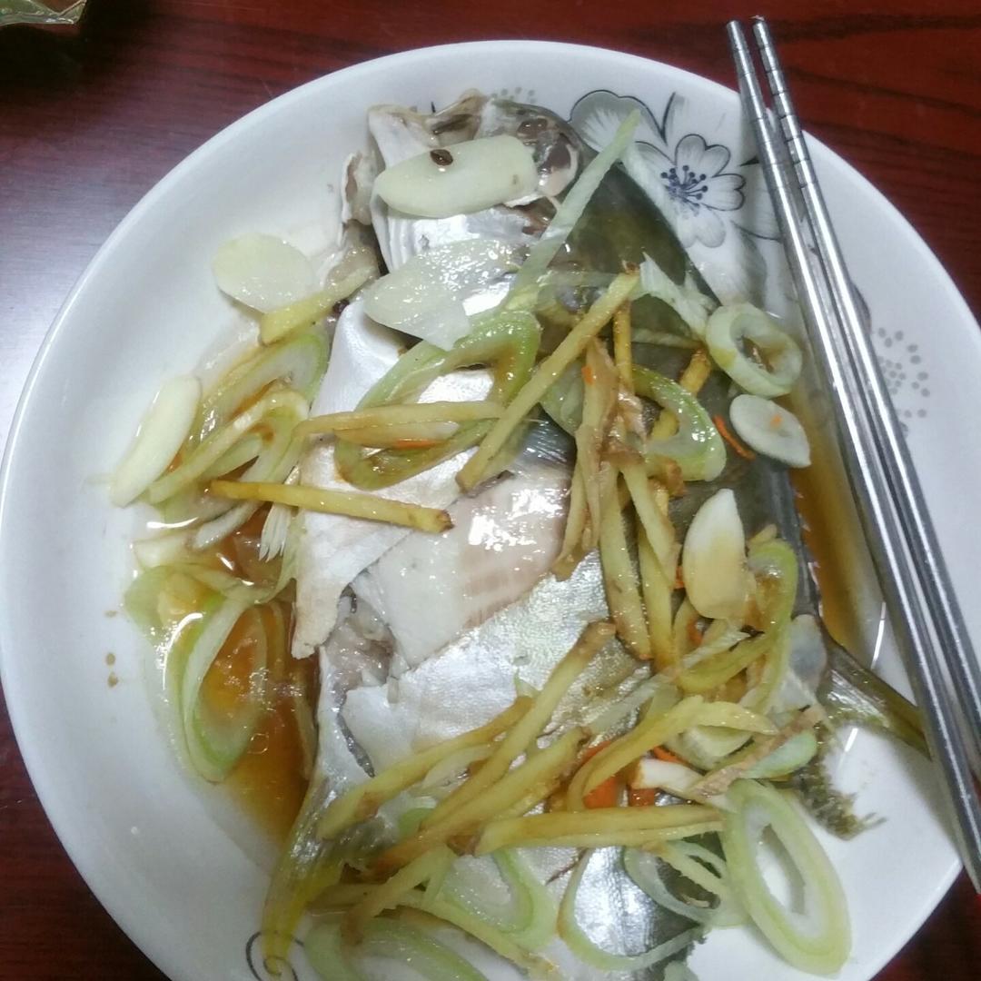 清蒸鲳鱼