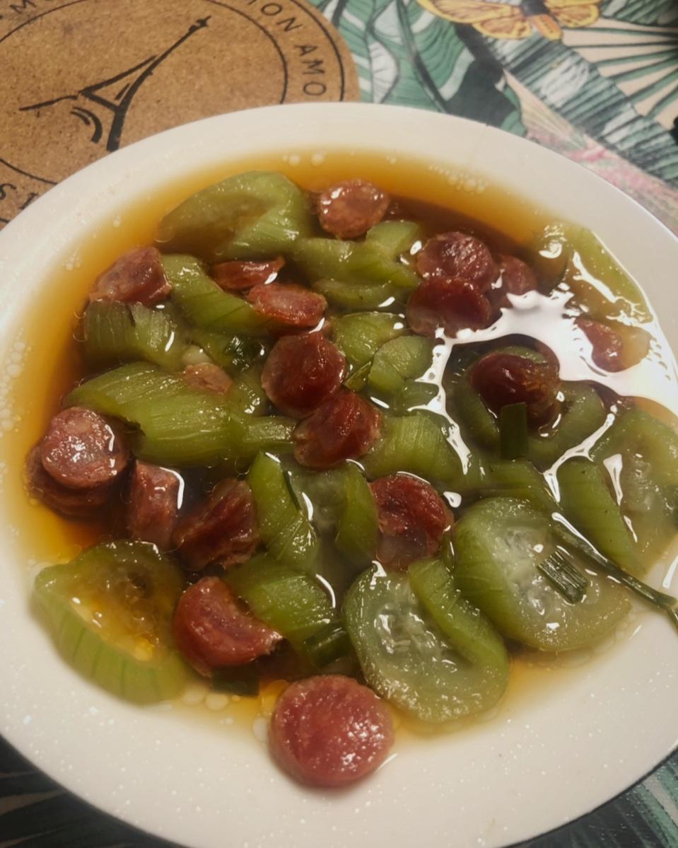 【丝瓜蒸香肠】鲜嫩美味傻瓜菜