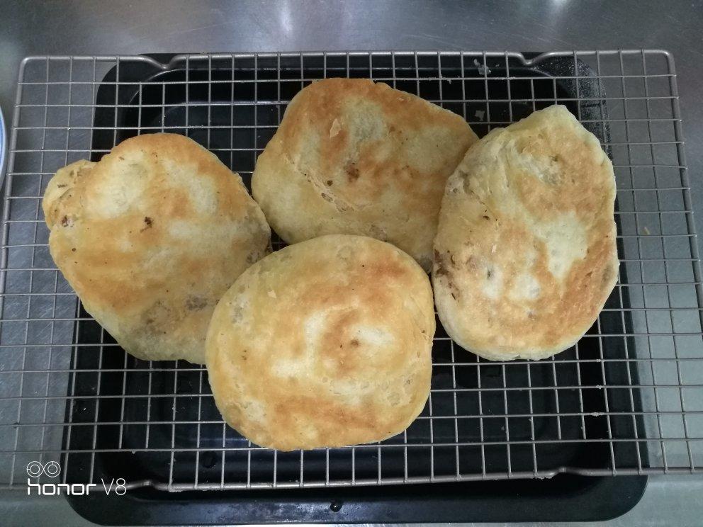 鲜肉酥锅盔