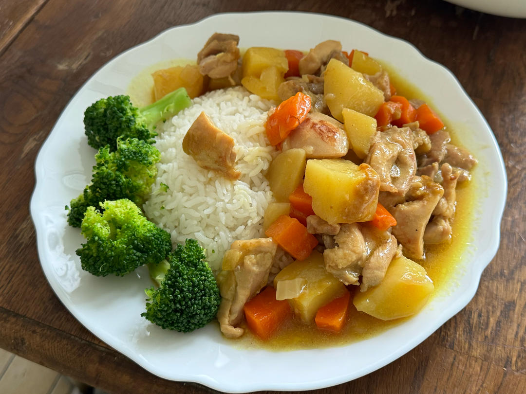 零失败日式咖喱鸡肉饭！！最正宗日本家庭做法！简单又好吃！