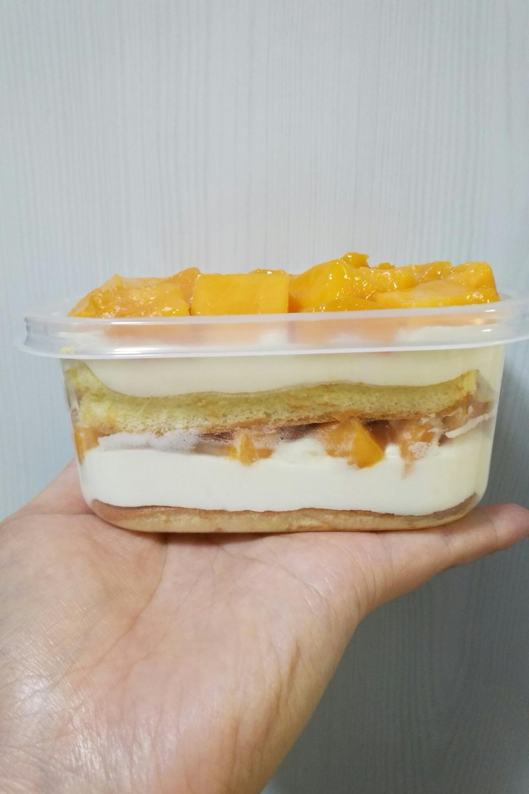 《Tinrry下午茶》教你做基础原味蛋糕卷