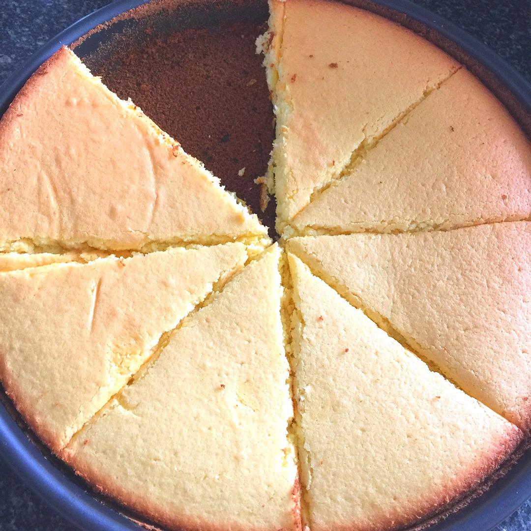 烤箱做蛋糕（戚风蛋糕的做法）