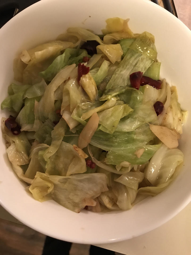 厨师长教你：“手撕包菜”的家常做法,简单又不失美味