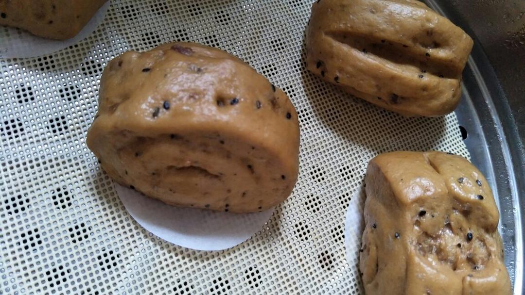 有料的红糖馒头（土豪包）